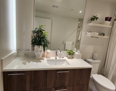 1650 Silver Hill Drive - Photo Thumbnail 2