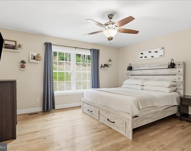 1617 Tomahawk Trail - Photo Thumbnail 12
