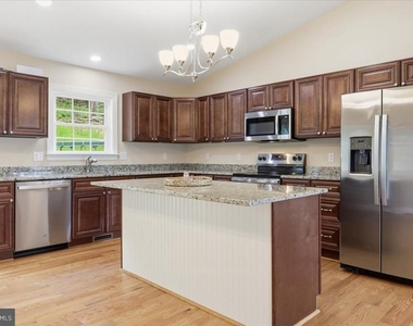 1617 Tomahawk Trail - Photo Thumbnail 6