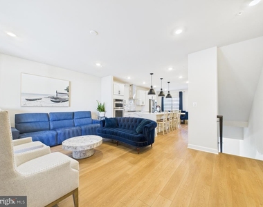 3711 Mayors Way - Photo Thumbnail 10