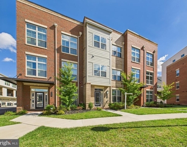 3711 Mayors Way - Photo Thumbnail 2