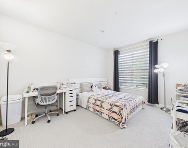 3711 Mayors Way - Photo Thumbnail 6