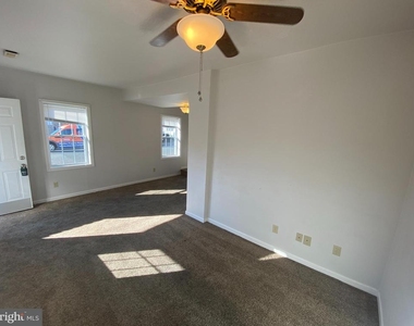 1115 Winchester Street - Photo Thumbnail 3