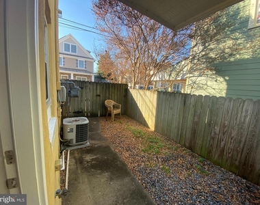 1115 Winchester Street - Photo Thumbnail 22