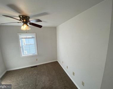1115 Winchester Street - Photo Thumbnail 20