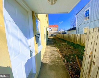 1115 Winchester Street - Photo Thumbnail 1