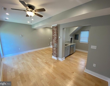 1115 Winchester Street - Photo Thumbnail 3