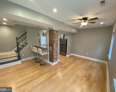 1115 Winchester Street - Photo Thumbnail 2