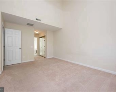6002 Lincolnia Road - Photo Thumbnail 6