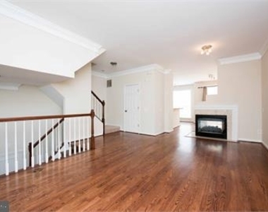 6002 Lincolnia Road - Photo Thumbnail 14