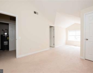 6002 Lincolnia Road - Photo Thumbnail 11
