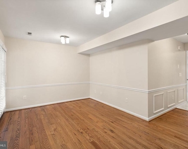 917 Rolfe Place - Photo Thumbnail 46