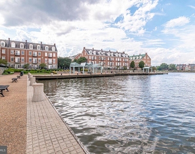25 Alexander Street - Photo Thumbnail 44