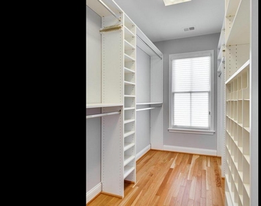 25 Alexander Street - Photo Thumbnail 15