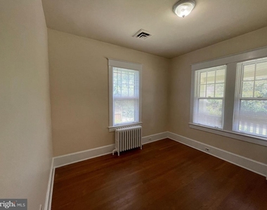 3017 3rd Street N - Photo Thumbnail 18