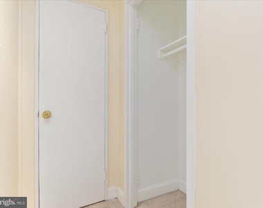 1111 Arlington Boulevard - Photo Thumbnail 11