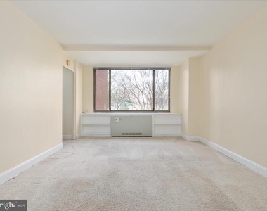 1111 Arlington Boulevard - Photo Thumbnail 7