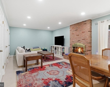 2010 N Brandywine Street - Photo Thumbnail 4