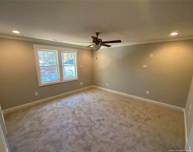 735 Blue Bird Drive - Photo Thumbnail 5