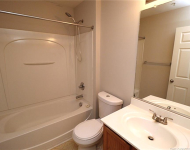 8631 Neuse Club Lane - Photo Thumbnail 21