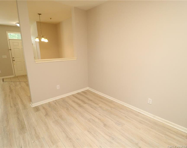 8631 Neuse Club Lane - Photo Thumbnail 10