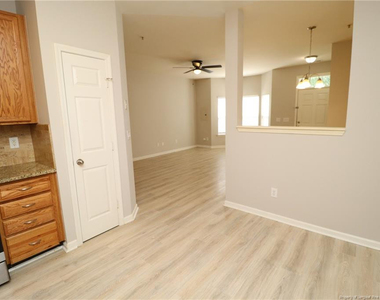 8631 Neuse Club Lane - Photo Thumbnail 11