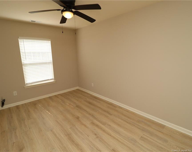 8631 Neuse Club Lane - Photo Thumbnail 15