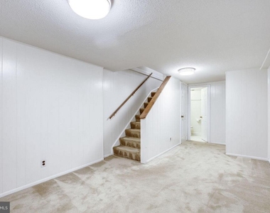 2983 Columbus Street - Photo Thumbnail 11