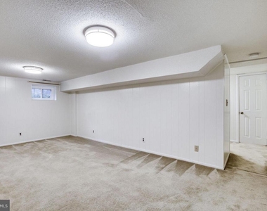 2983 Columbus Street - Photo Thumbnail 10
