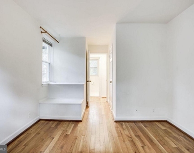 2983 Columbus Street - Photo Thumbnail 8