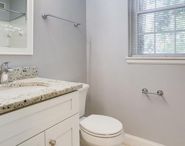 2983 Columbus Street - Photo Thumbnail 17