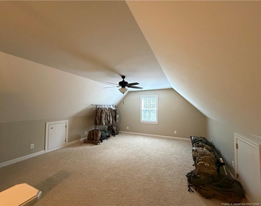 10 Grayson Place - Photo Thumbnail 16
