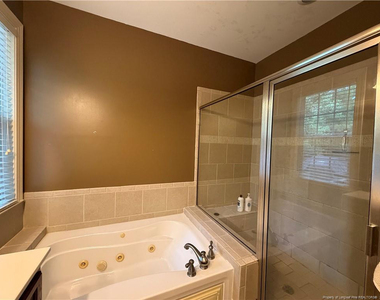 10 Grayson Place - Photo Thumbnail 13