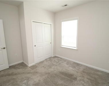 2621 Impulsion Drive - Photo Thumbnail 18