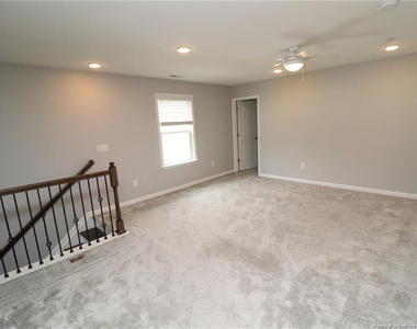 2621 Impulsion Drive - Photo Thumbnail 21