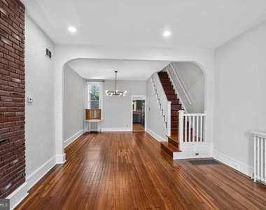185 Baldwin Street - Photo Thumbnail 4