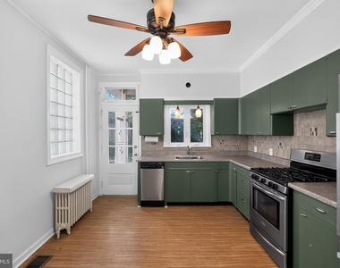 185 Baldwin Street - Photo Thumbnail 7