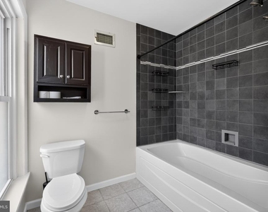 185 Baldwin Street - Photo Thumbnail 21