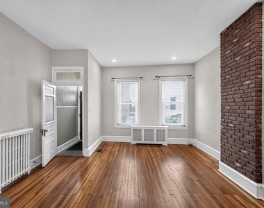 185 Baldwin Street - Photo Thumbnail 5