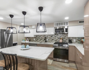 1326 S Broad Street - Photo Thumbnail 16