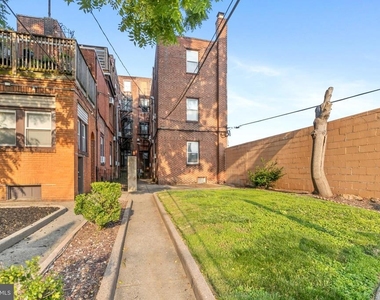 1326 S Broad Street - Photo Thumbnail 27