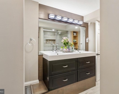 1326 S Broad Street - Photo Thumbnail 22