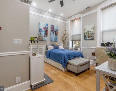 1326 S Broad Street - Photo Thumbnail 4
