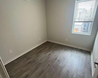 2028 E Firth Street - Photo Thumbnail 11