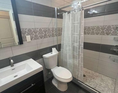 2028 E Firth Street - Photo Thumbnail 6
