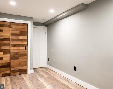 1239 N 19th Street - Photo Thumbnail 19