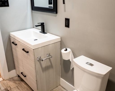 1239 N 19th Street - Photo Thumbnail 23