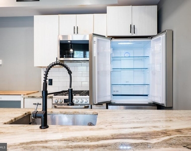 1239 N 19th Street - Photo Thumbnail 7