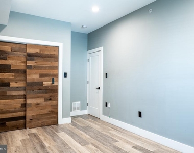 1239 N 19th Street - Photo Thumbnail 14