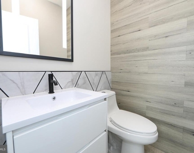 1849 E Venango Street - Photo Thumbnail 6